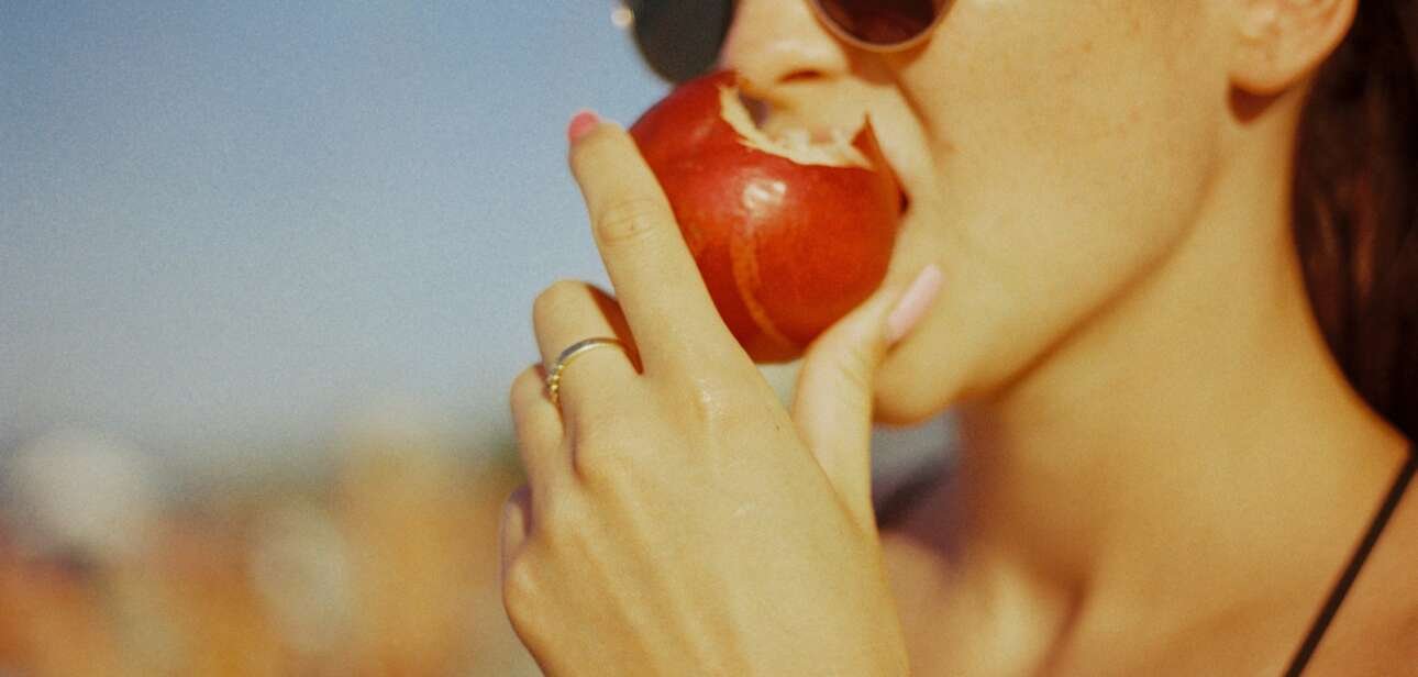 What is a sustainable diet?