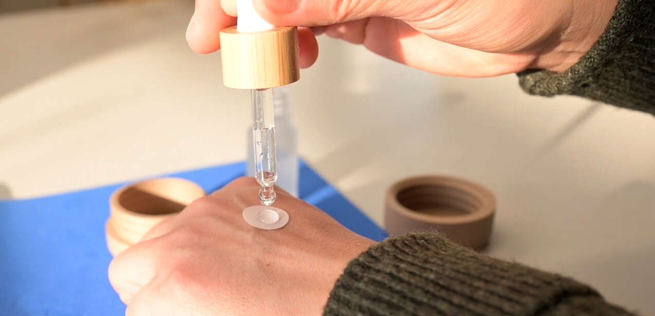 Shegn Qi, a U.K based professor, has developed waterless moisturizer.