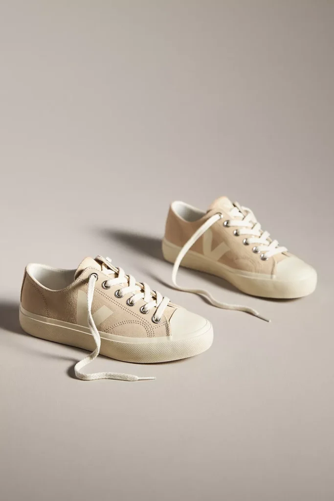 Veja Wata II Low-Top Sneakers