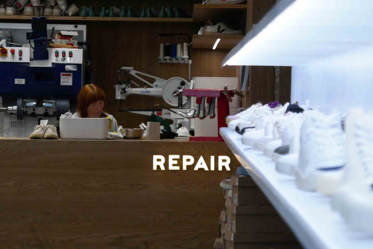 Veja Brooklyn repair shop. Image: Jackie Warehime