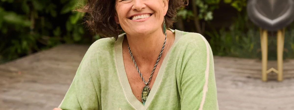 For two decades Dr. Mindy Pelz has helped clients adopt small changes to improve their health through food.