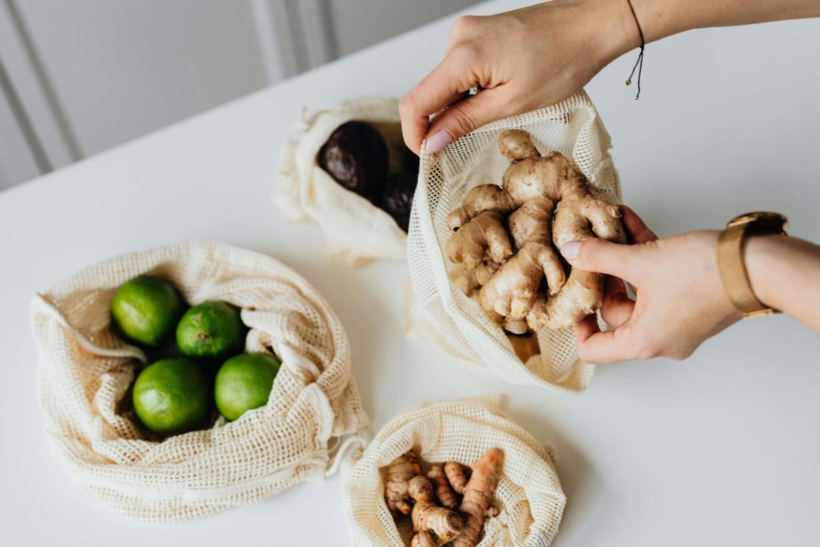 The best storage for fruits and veggies isn't single-use plastic.